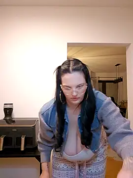 Snapshot of Jujuicy_97 chatting on 01.08.26 Jujuicy 97 online show from 01.08.26