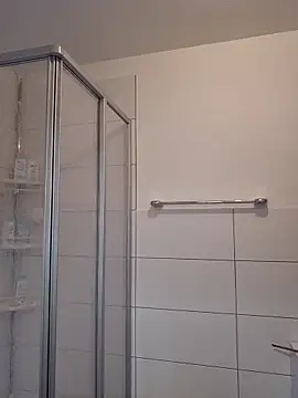 Jujuicy 97 online show from 04.04.26