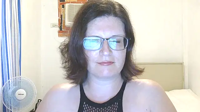 CrimsonMistress online show from 01.07.26