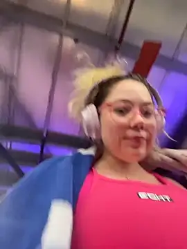 Snapshot of brooklynivy chatting on 02.13.26 brooklynivy online show from 02.13.26