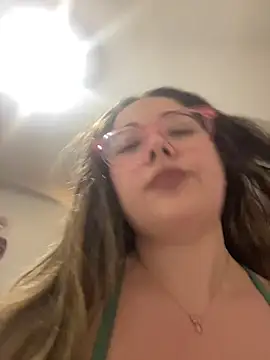 Snapshot of brooklynivy chatting on 02.20.26 brooklynivy online show from 02.20.26