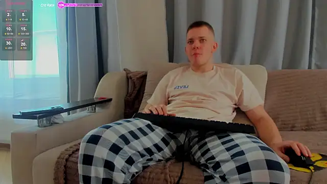 Snapshot of Kinky_Secrets chatting on 03.09.25 Kinky Secrets online show from 03.09.25