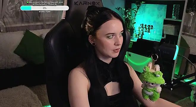 KiraLiLime online show from 10.09.25