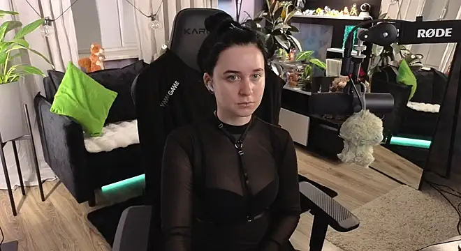 KiraLiLime online show from 04.09.26