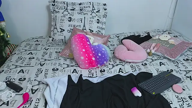 Lorenne Miller online show from 12.27.24