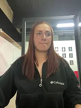 Snapshot of _KarolSmith chatting on 01.18.25 KarolSmith online show from 01.18.25