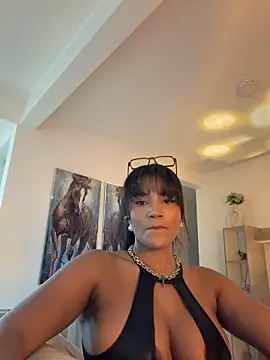 Snapshot of Jessie-pradoo chatting on 04.22.26 Jessie-pradoo online show from 04.22.26