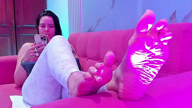 BridgetRodriguez online show from 09.13.25