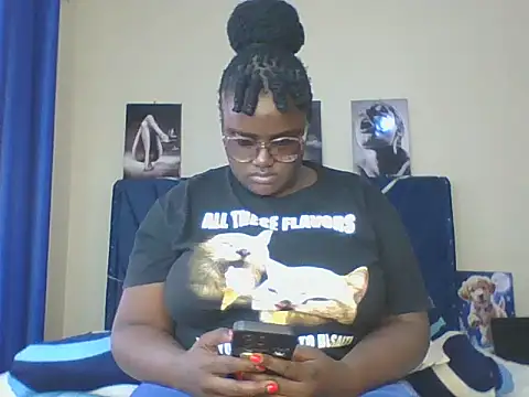 Snapshot of Montel_Montel_ chatting on 02.14.25 Montel Montel online show from 02.14.25