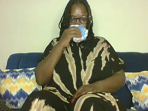 Snapshot of Montel_Montel_ chatting on 02.14.26 Montel Montel online show from 02.14.26