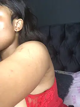 Anaelle24 online show from 02.06.25