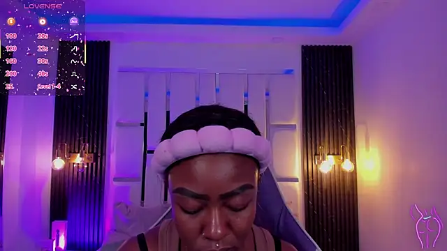 mia schwarz online show from 10.18.25