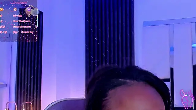 mia schwarz online show from 11.17.25