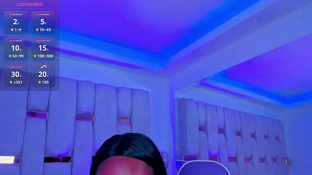 Snapshot of mia_schwarz chatting on 02.27.26 mia schwarz online show from 02.27.26