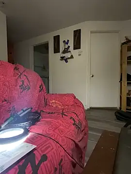 kikiwonderbar online show from 02.05.26