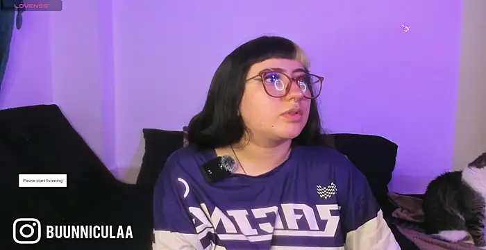 larissa01  online show from 02.17.26