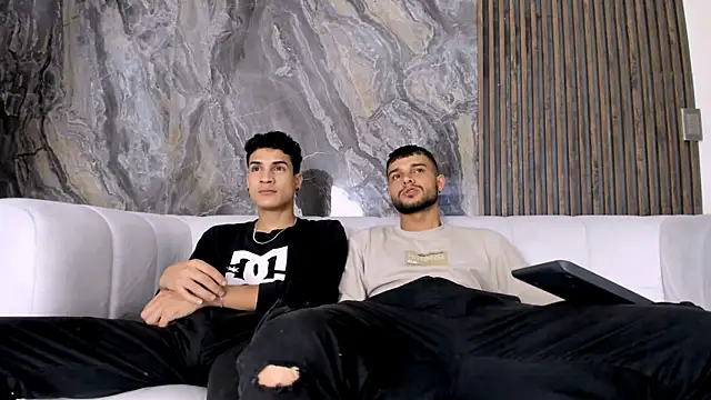 hot day online show from 02.05.25