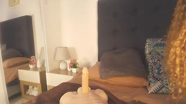 Evelonga 707 online show from 03.18.26