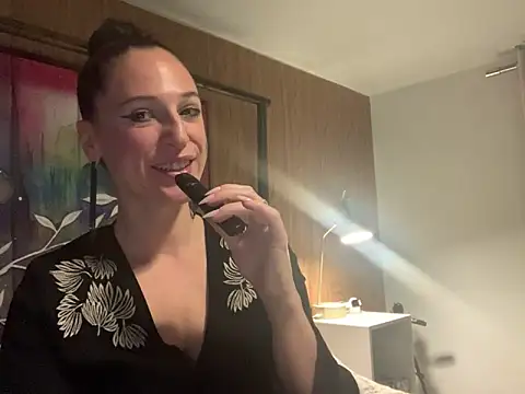 Audrey hotty online show from 03.20.25