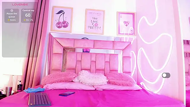 Snapshot of Doll_IvannaTs chatting on 02.12.26 Doll IvannaTs online show from 02.12.26