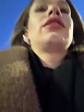 Snapshot of Street_young chatting on 02.20.25 Street young online show from 02.20.25