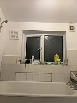 Snapshot of Oorgazmic chatting on 12.26.24 Oorgazmic online show from 12.26.24