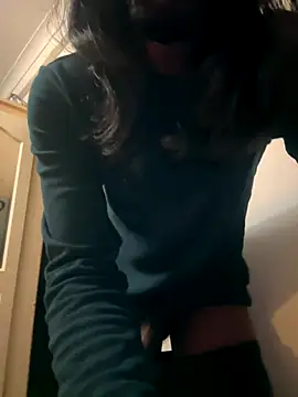 Snapshot of Oorgazmic chatting on 12.19.25 Oorgazmic online show from 12.19.25