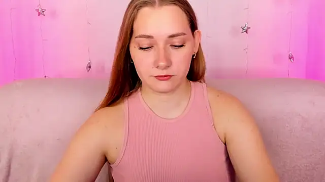 AlinaVice online show from 04.13.26