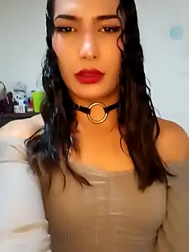 Lanna hott  online show from 02.14.25