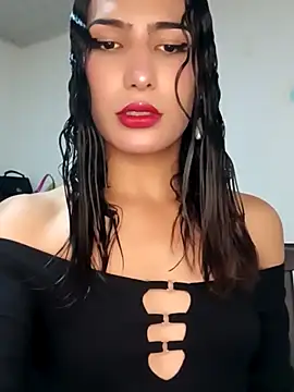 Lanna hott  online show from 02.20.25