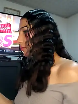 Lanna hott  online show from 10.03.25