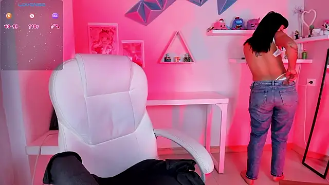 Snapshot of Valkiria_ponce chatting on 03.03.26 Valkiria ponce online show from 03.03.26