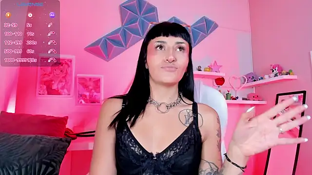 Snapshot of Valkiria_ponce chatting on 03.21.26 Valkiria ponce online show from 03.21.26