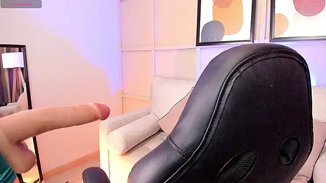 Khali reed  online show from 10.02.25