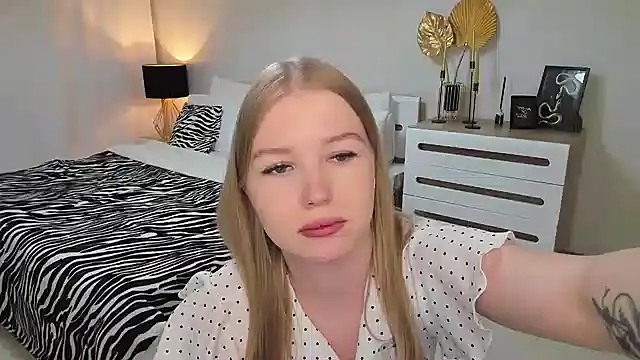 shy  lady online show from 03.10.25