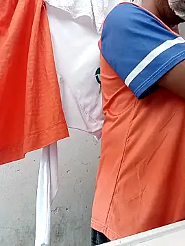 ale3J4a online show from 10.26.25