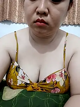 VyOanh2K online show from 03.25.26