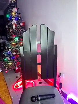 Aria Bennett21 online show from 12.17.24