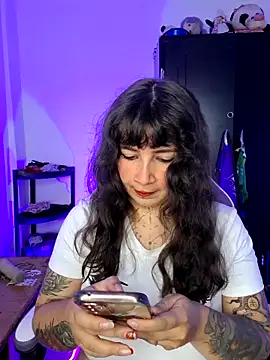 Aria Bennett21 online show from 09.26.25