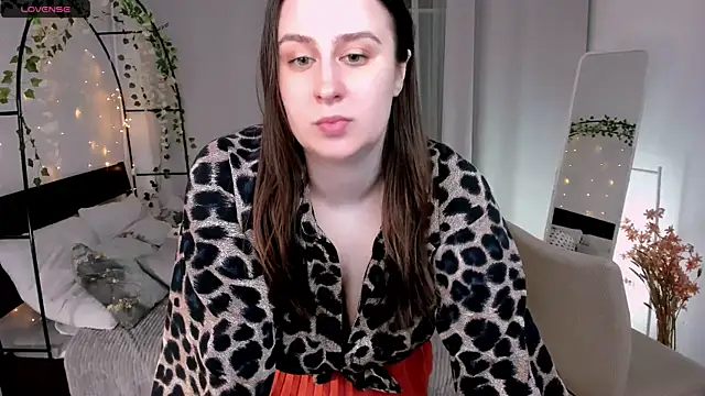 Snapshot of Lattea chatting on 05.05.26 Lattea online show from 05.05.26