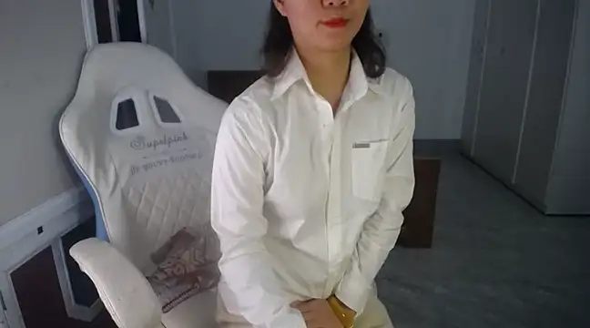 Snapshot of Susu204 chatting on 03.22.25 Susu204 online show from 03.22.25