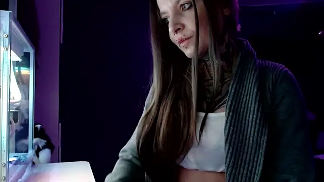 InesGold online show from 01.17.25