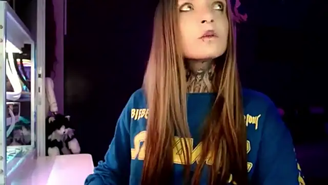 InesGold online show from 02.19.25