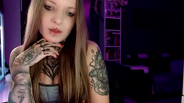 InesGold online show from 02.22.25