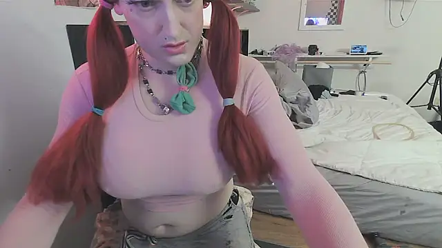 sissytrapdolly24 online show from 11.06.25