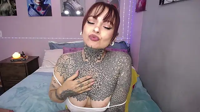 LolaRouse online show from 10.29.25