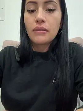 Sara luna  online show from 02.14.26