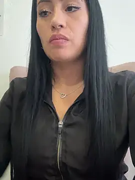 Sara luna  online show from 02.19.26