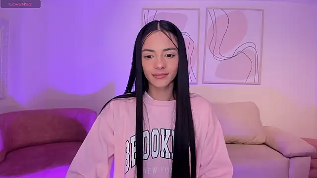 HannahJamesX online show from 02.22.26