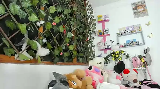 LunaDeCristall online show from 01.28.25